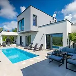 Vivre Vila