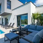 Vivre *