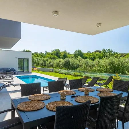 Vivre Holiday home
